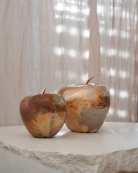 Keramikapfel Vjera mit goldener Glasur