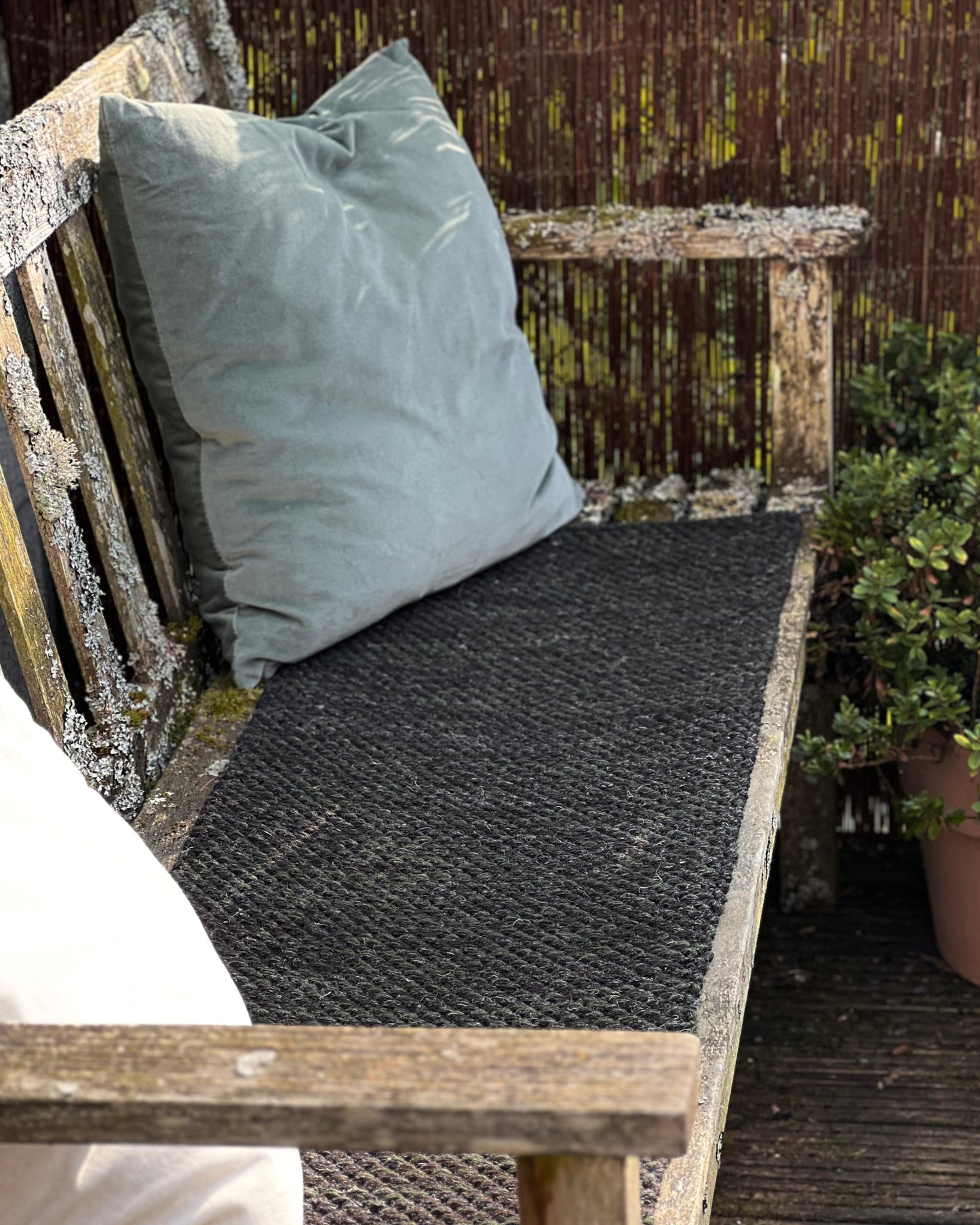 Bankauflage Alenka anthrazit outdoor Garten Terasse Balkon