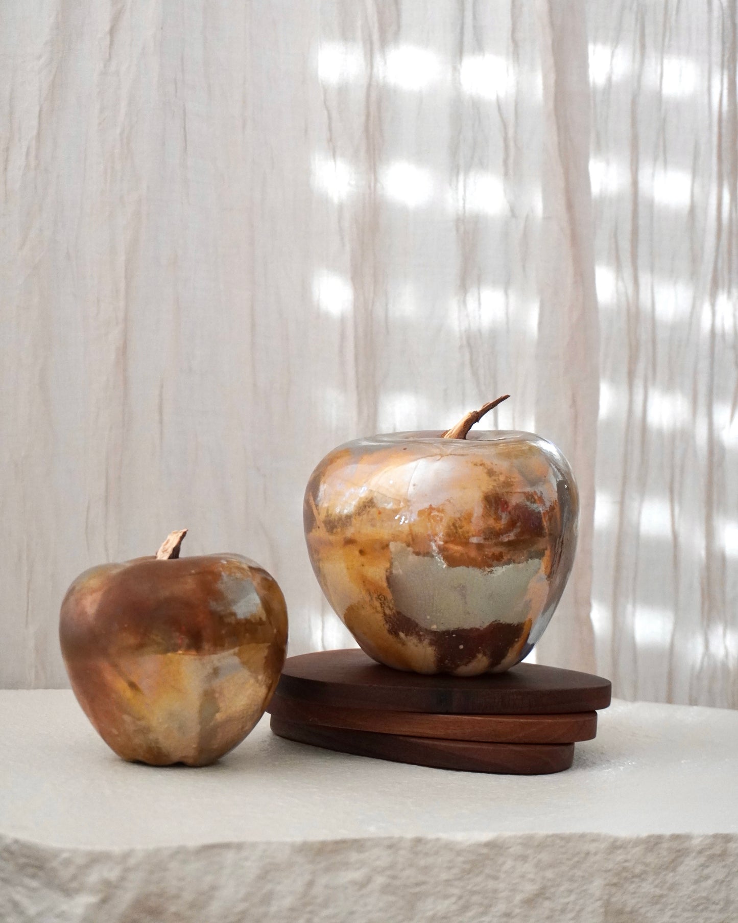 Keramikäpfel Vjera groß und klein mit Untersetzern Vida